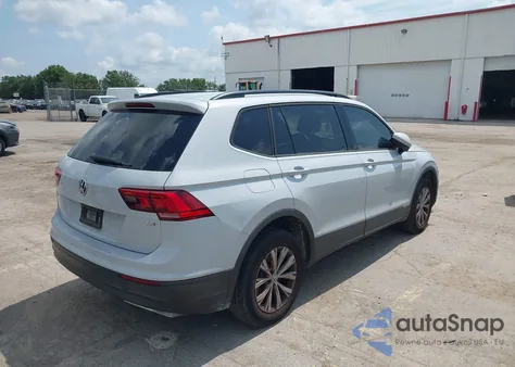 2018 Volkswagen Tiguan 2.0T S z USA, uszkodzony, nr VIN 3VV1B7AX5JM097778